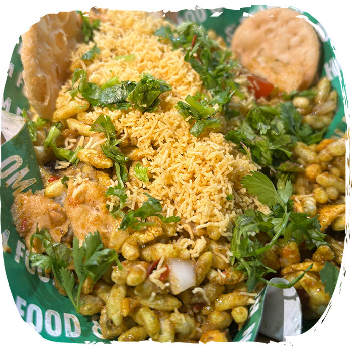 Bhel – The Indian-Style Loaded Crunchy Salad