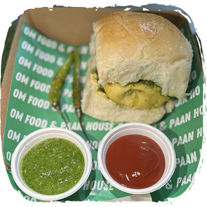 Mumbai Vadapav – The Sausage Bun with Indian Twist!